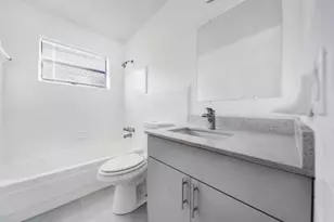 2420 Johnson St, Hollywood, FL 33020 - Photo 20