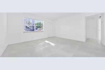 2420  Johnson St, Unit #107, Hollywood, FL 33020 - Photo 12