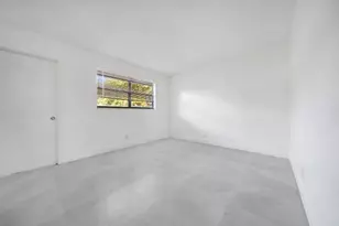 2420 Johnson St, Hollywood, FL 33020 - Photo 2