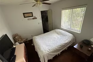 320 Pine Ridge Cir, Greenacres, FL 33463 - Photo 8