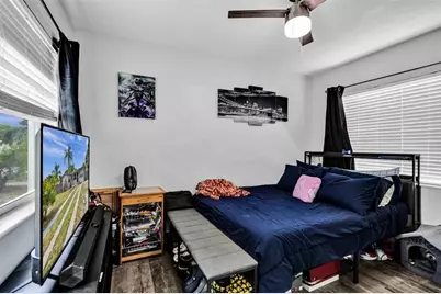 1036 NW 13th St, Fort Lauderdale, FL 33311 - Photo 14