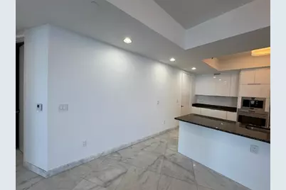 16001  Collins Ave, Unit #2207, Sunny Isles Beach, FL 33160 - Photo 14