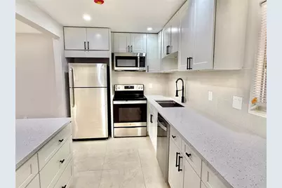 2210 NE 54th St, Unit #W, Fort Lauderdale, FL 33308 - Photo 6