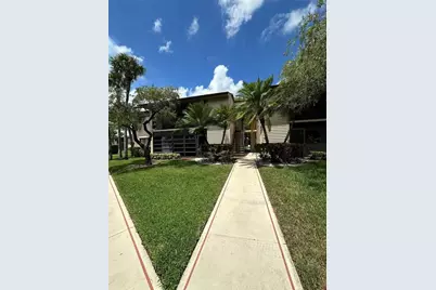 15484  Lakes Of Delray Blvd, Unit #201, Delray Beach, FL 33484 - Photo 20