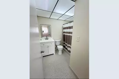 15484  Lakes Of Delray Blvd, Unit #201, Delray Beach, FL 33484 - Photo 12