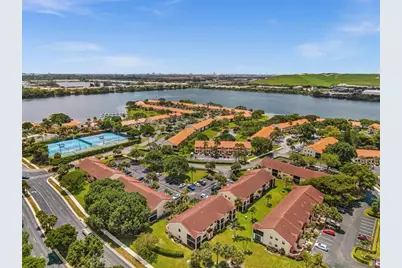 306  Congressional Way, Unit #306, Deerfield Beach, FL 33442 - Photo 58