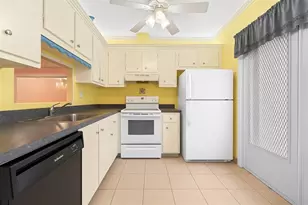 5100 NW 35th St, Lauderdale Lakes, FL 33319 - Photo 2