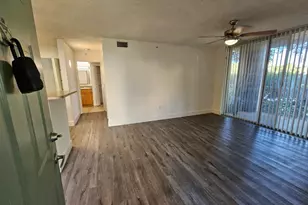 12118 St.Andrews Pl, Miramar, FL 33025 - Photo 2