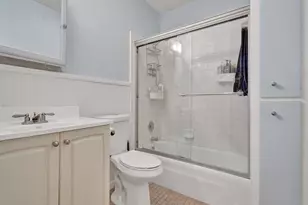 2250 NE 66th St, Fort Lauderdale, FL 33308 - Photo 6