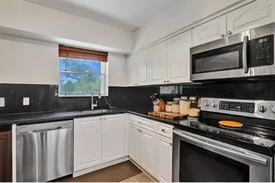 601 SE 5th Ct, Unit #309, Fort Lauderdale, FL 33301 - Photo 8