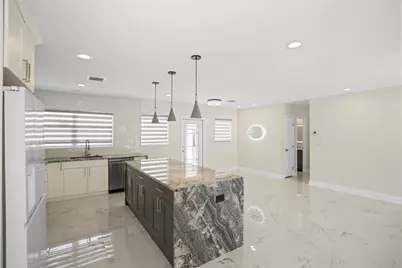 2116  Mariner Dr, Fort Lauderdale, FL 33316 - Photo 8