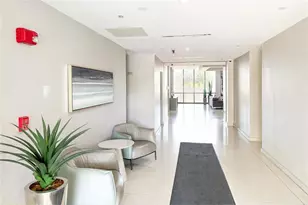 20379 W Country Club Dr, Aventura, FL 33180 - Photo 30