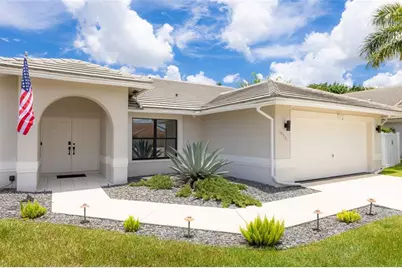 10531  Paso Fino Dr, Lake Worth, FL 33449 - Photo 2