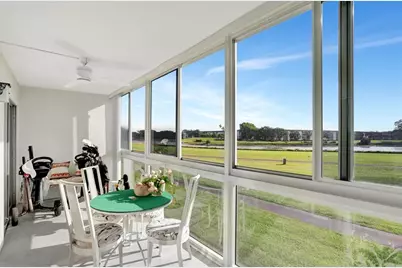 2802  Victoria Way, Unit #E2, Coconut Creek, FL 33066 - Photo 12