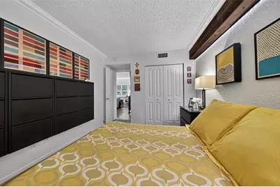 2660 NE 8th Ave, Unit #208, Wilton Manors, FL 33334 - Photo 16