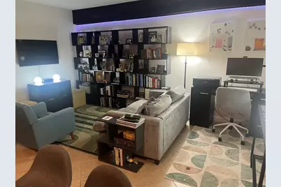 2660 NE 8th Ave, Unit #208, Wilton Manors, FL 33334 - Photo 10