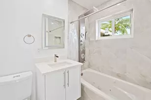 121 Almar Dr, Wilton Manors, FL 33334 - Photo 26