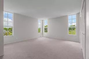 605 Oaks Dr, Pompano Beach, FL 33069 - Photo 12