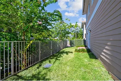 1428 SW 4th Ave, Unit #1428, Fort Lauderdale, FL 33315 - Photo 32