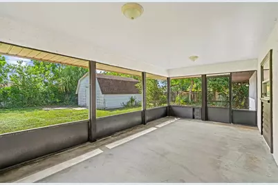 341 NW Curry St, Port Saint Lucie, FL 34983 - Photo 16