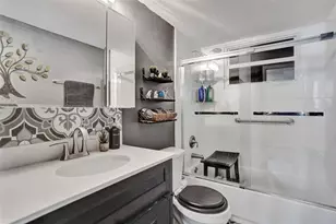 103 Royal Pk Dr, Oakland Park, FL 33309 - Photo 24