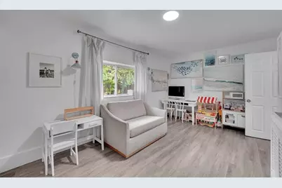 7904 NW 74th Ter, Tamarac, FL 33321 - Photo 16