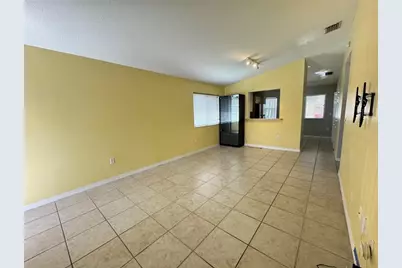 7921 NW 6th St, Unit #201, Pembroke Pines, FL 33024 - Photo 4
