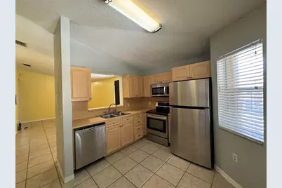 7921 NW 6th St, Unit #201, Pembroke Pines, FL 33024 - Photo 10