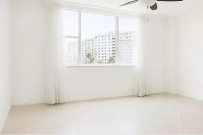 4001  Hillcrest Dr, Unit #407, Hollywood, FL 33021 - Photo 12