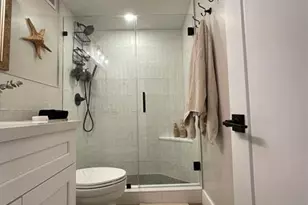 400 Kings Point Dr, Sunny Isles Beach, FL 33160 - Photo 20