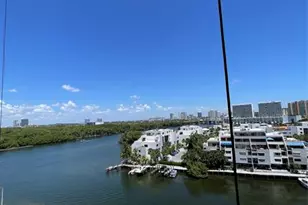 400 Kings Point Dr, Sunny Isles Beach, FL 33160 - Photo 36