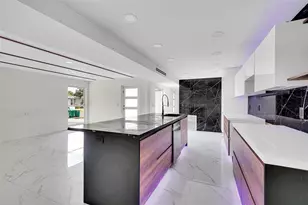 7200 NW 68th St, Tamarac, FL 33321 - Photo 12