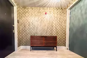 2101 S Surf Rd, Hollywood, FL 33019 - Photo 18