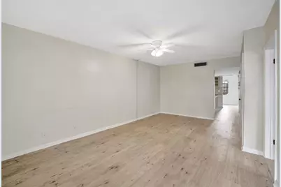 917 NE 16th Ave, Unit #7, Fort Lauderdale, FL 33304 - Photo 2