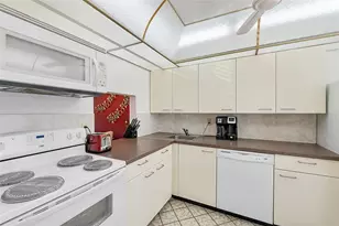 6051 NW 61st Ave, Tamarac, FL 33319 - Photo 4