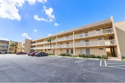 6051 NW 61st Ave, Unit #202, Tamarac, FL 33319 - Photo 2