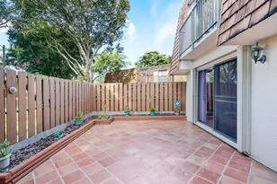 2171 SW 90th Ave, Davie, FL 33324 - Photo 8