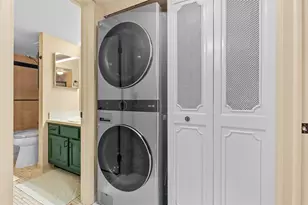 5836 Coral Lake Dr, Margate, FL 33063 - Photo 8