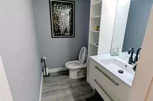 6594 Racquet Club Dr, Fort Lauderdale, FL 33319 - Photo 8