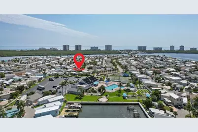 305  Nettles Blvd, Jensen Beach, FL 34957 - Photo 4