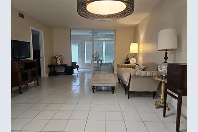 9245  Flynn Cir, Unit #8, Boca Raton, FL 33496 - Photo 6