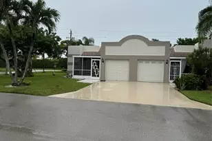 9245 Flynn Cir, Boca Raton, FL 33496 - Photo 2