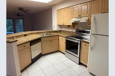 2205 S Cypress Bend Dr, Unit #307, Pompano Beach, FL 33069 - Photo 2