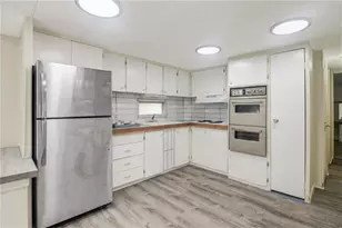 4166 2nd Ct, Lantana, FL 33462 - Photo 6