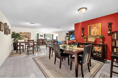 6104  Rainbow Cir, Greenacres, FL 33463 - Photo 18