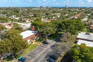 2015 NE 32nd Ct, Pompano Beach, FL 33064 - Photo 26