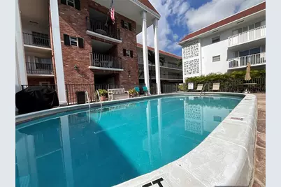 2424 NE 9th St, Unit #208, Fort Lauderdale, FL 33304 - Photo 12