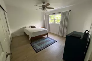 2424 NE 9th St, Fort Lauderdale, FL 33304 - Photo 8