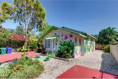 1870 NW 19th St #Front, Miami, FL 33125 - Photo 2