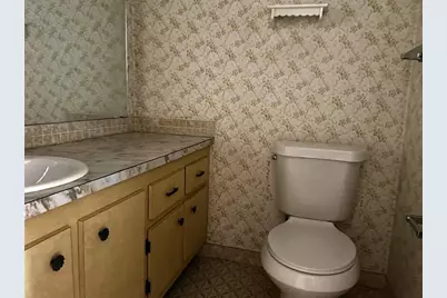 2061 NW 47th Ter, Unit #414, Lauderhill, FL 33313 - Photo 6